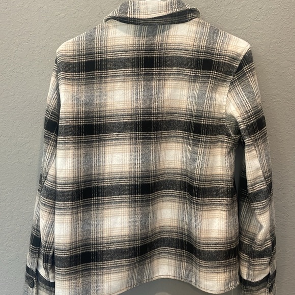 BB Dakota Steve Madden flannel Shacket button down - Picture 7 of 10